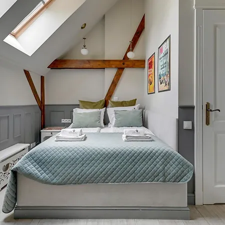 Scandi Bestseller By Lion Appartement *