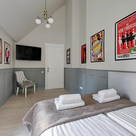 Scandi Bestseller By Lion Appartement