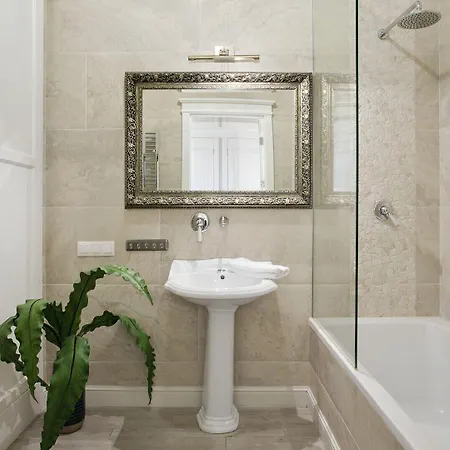 アパート Scandi Bestseller By Lion *