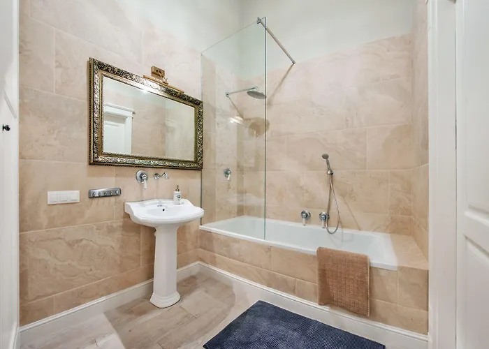 Scandi Bestseller By Lion דירה